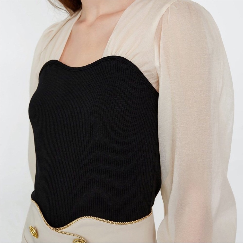 J.ing Emmalee Black Puff Sleeve Blouse